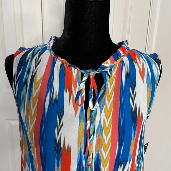 Womens' Sleeveless Top from Zac And Rachel - Picture 2 of 7